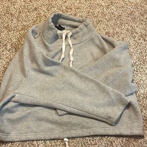 gray cropped sweatshirt size large
